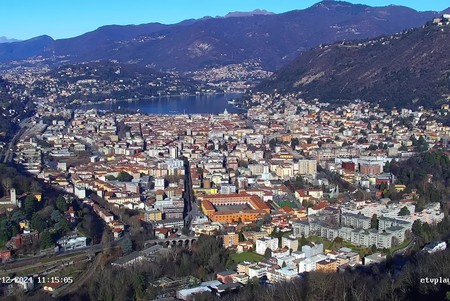 Lake Como Skyline