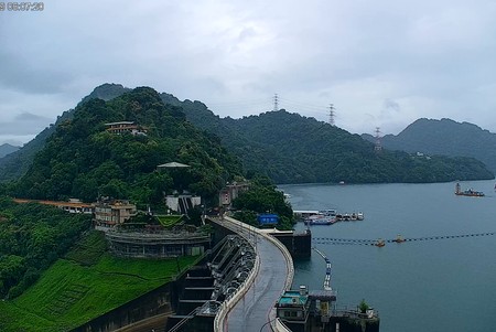 Taiwan: Shihmen Dam