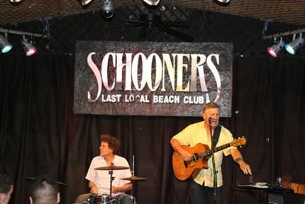 Schooners Hill Bar