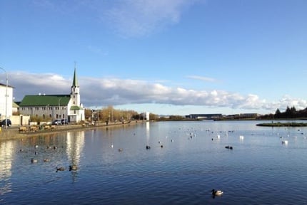 Lake Tjornin